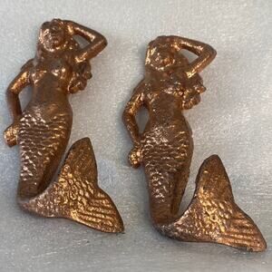 Cast Iron Mermaid Antique Bronze Accent Decorative Hooks set is 2